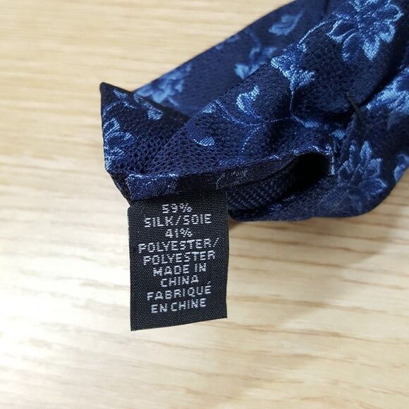 MICHAEL KORS Mens Neck Tie Navy Blue Floral Pointed Classic Silk Blend - Picture 4 of 6